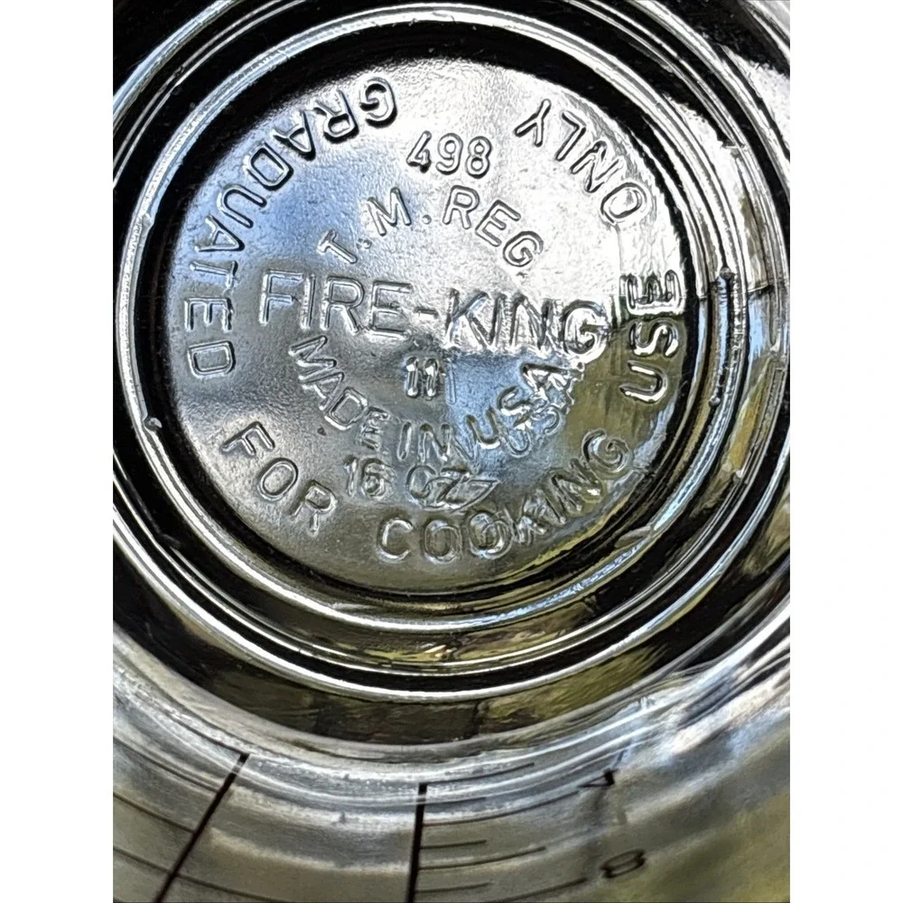 Vintage‎ Fire King 2 Cup 16 OZ. Red Letter Measuring Cup #498 Made in USA